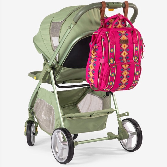 Wrangler Hot Pink Large Multi-use Backpack or Baby Travel Bag *Brand NEW in Box* - Picture 5 of 6